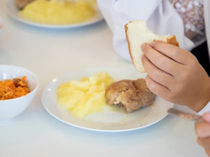 После обеда в тульской больнице у пациента выявили острую кишечную инфекцию