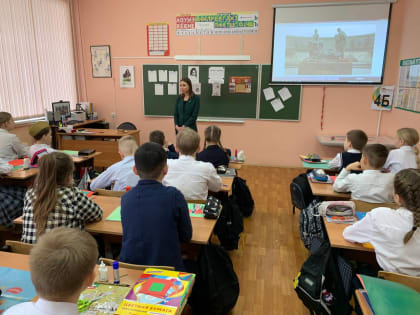 Анастасия Дементьева приняла участие в проекте «Киноуроки в школах России»