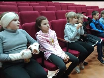 Познавательная программа «Раз в крещенский вечерок…»