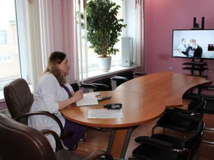 Новомосковские кардиологи консультируют жителей села