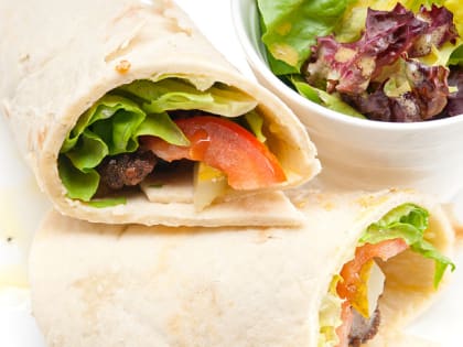 На Красноармейском проспекте в Туле закрыли ларек с шаурмой «Съешь меня»