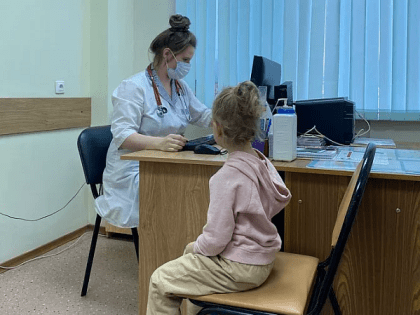 Врачи детской областной больницы в день открытых дверей осмотрели 142 юных туляка