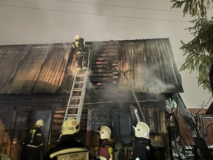 В Тульской области за сутки случились два пожара и два ДТП