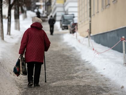 Госдума во втором чтении приняла закон о заморозке накопительной части пенсии