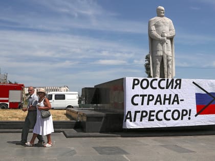 Мариуполь и Славянск живут, как в осаде, и ведут тихую партизанскую войну