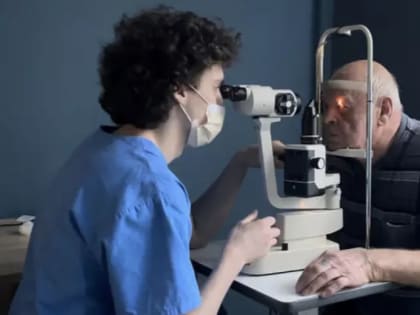 За год офтальмологи Тульской больницы скорой медицинской помощи проводят около 3000 операций