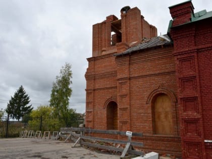 В Узловском районе возводят колокольню Свято-Троицкого храма