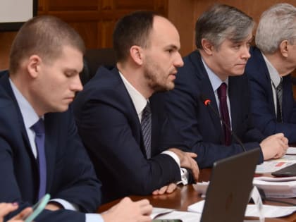 Обеспечить кадрами регион