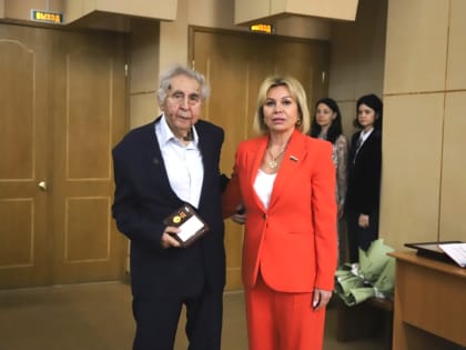 Ольга Слюсарева наградила отличившихся туляков