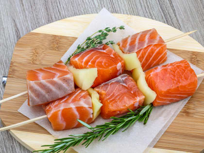 В России ввели запрет на ввоз рыбы и морепродуктов из недружественных стран