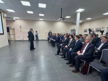 Президент ТТПП Андрей Шестаков познакомил делегацию из Ульяновской области с работой Тульского инженерного центра