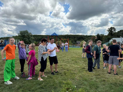 Спортивный праздник в поселке Л. Толстого