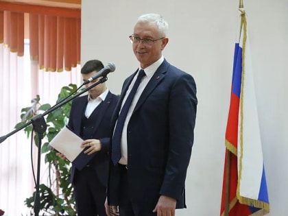 Медработникам Новомосковской больницы вручили благодарности минздрава