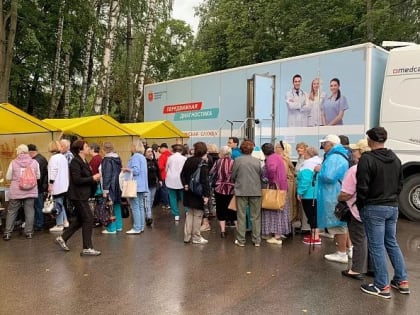 Порядка 200 туляков проверили здоровье в Центральном парке