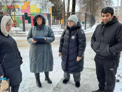 Надежда Козьякова приняла участие в приемке работ по проекту «Наш город»