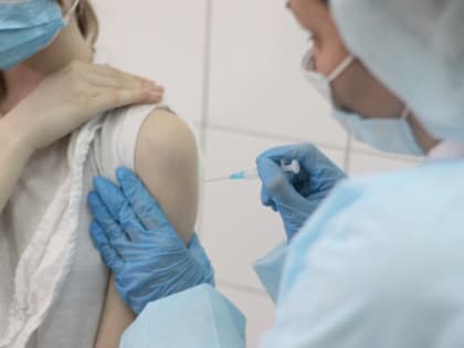 Названа вакцина, способная защитить от тяжелого течения короновируса