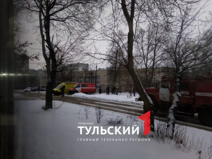 4 человека эвакуировали из горящей 5-этажки на улице Галкина в Туле