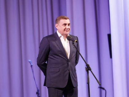 В Туле состоялось торжественное собрание, посвященное 8 Марта