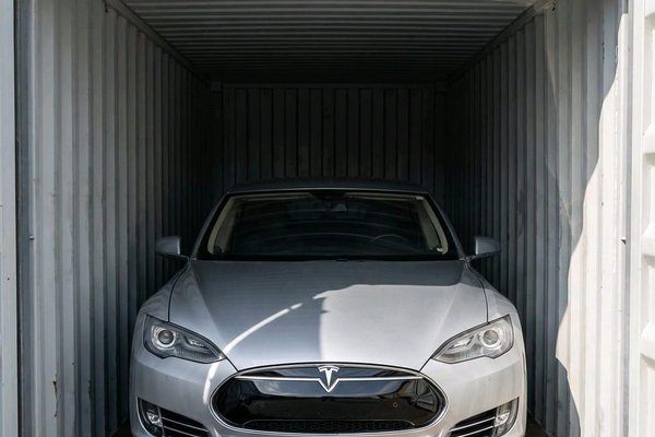 Loading a Non-Hazardous Vehicle ?