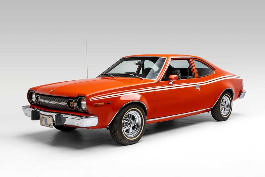 The Man with The Golden Gun Hornet