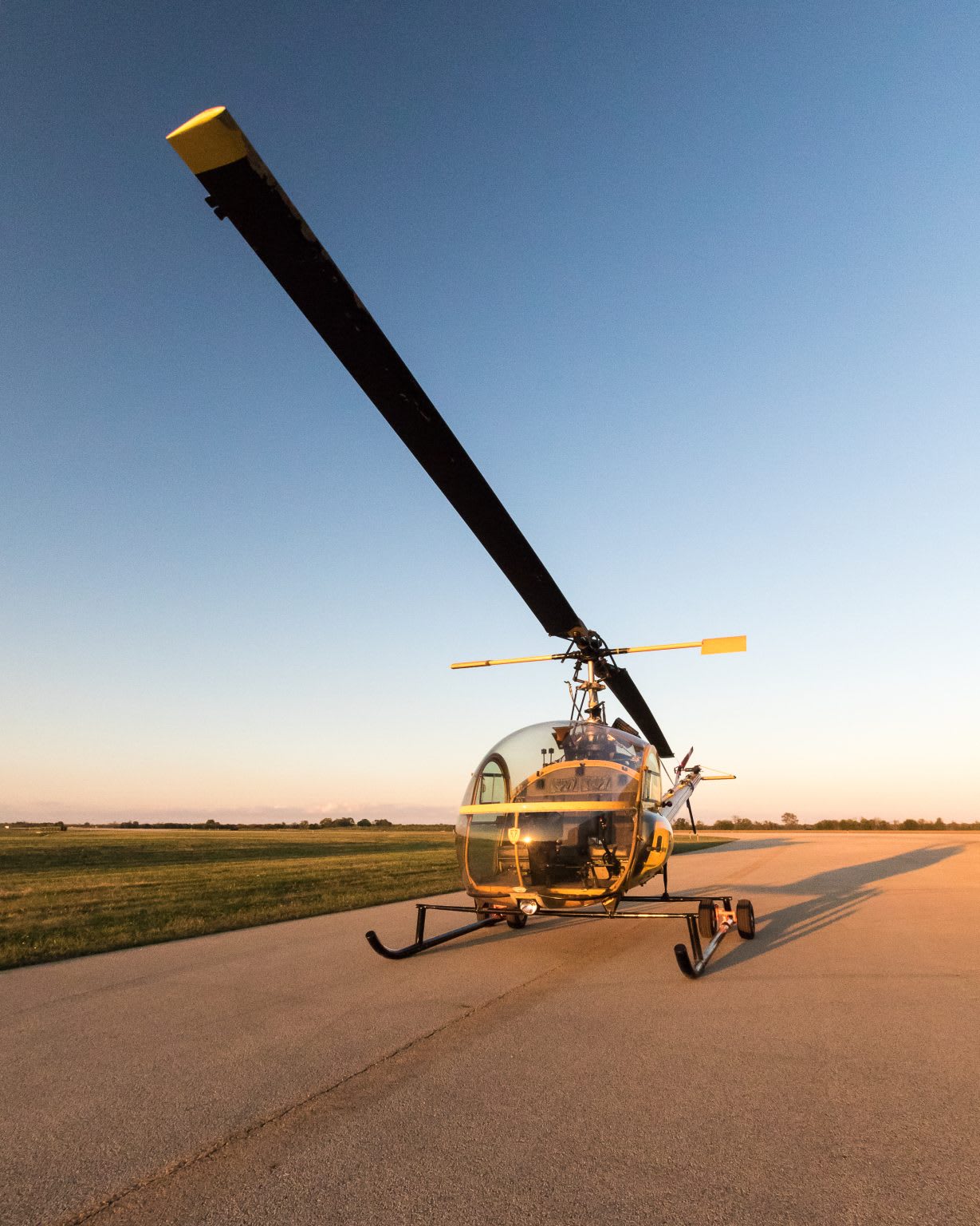 SPECTRE Hiller UH-12 Helicopter 2