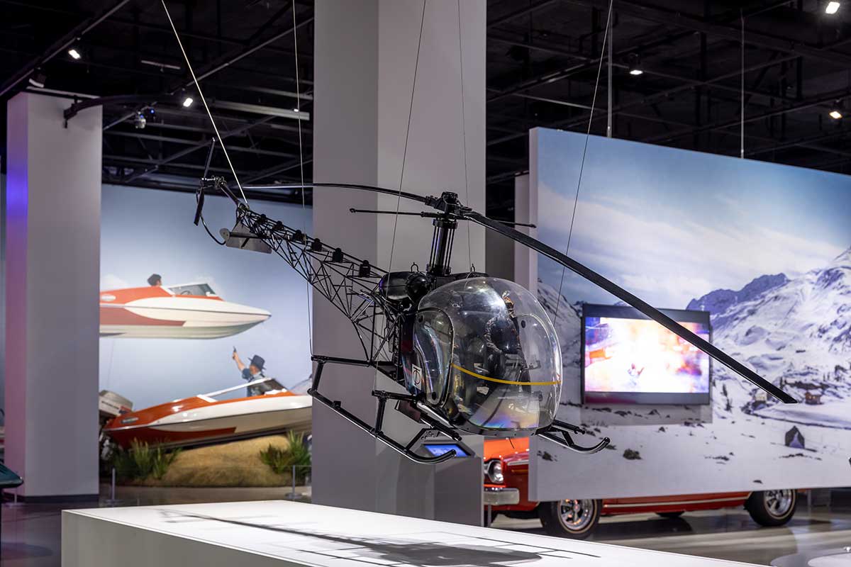 Miniature SPECTRE Bell 47 Helicopter