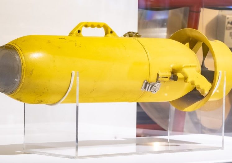 SPECTRE Underwater Scooter