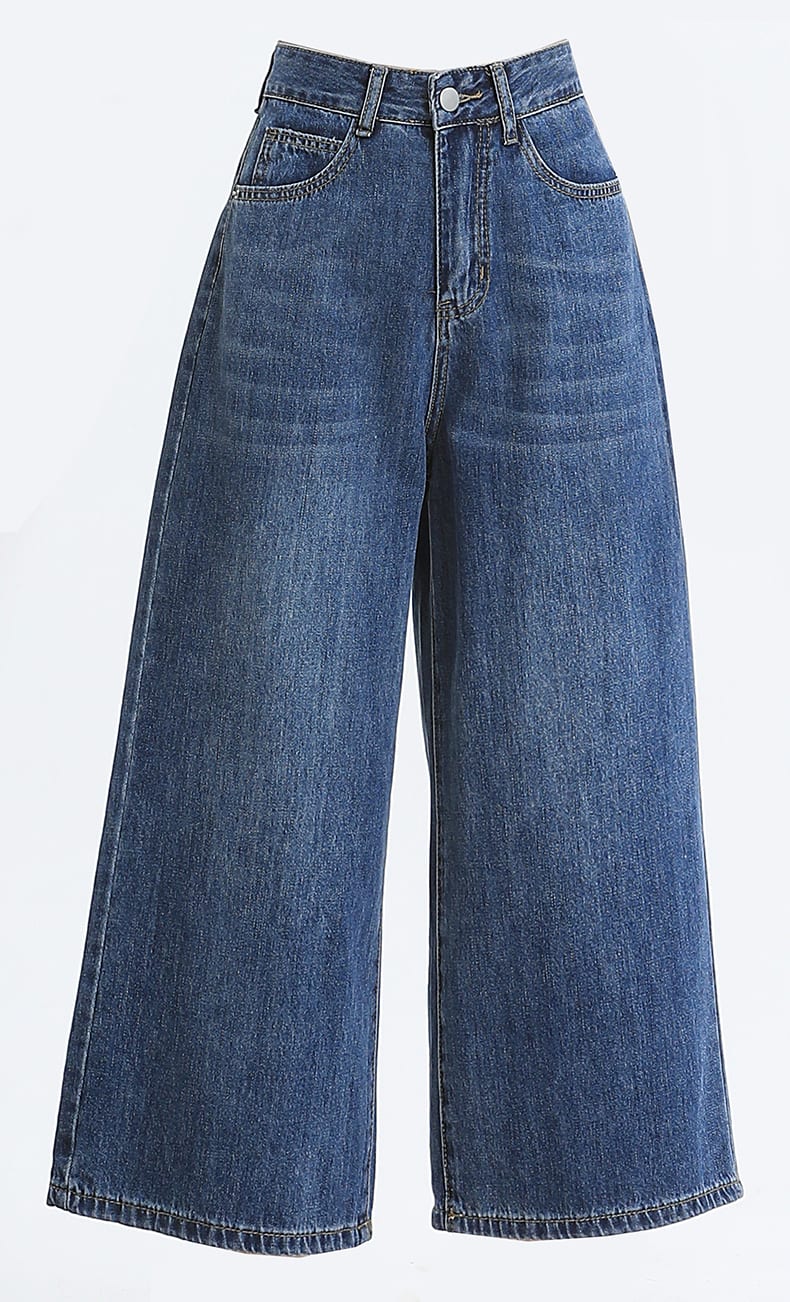 YEEYEEWang wide-leg jeans, Asian-fit cut, front full flat-lay on white background showing high-rise waistband and wide legs.