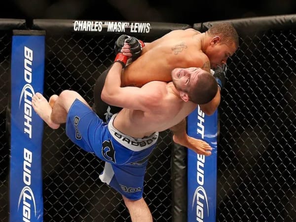How Khabib Forced Elite Strikers Into Wrestling