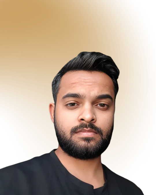 Portrait of Shashi Yadav, Business Operation Analyst at INSUS AG