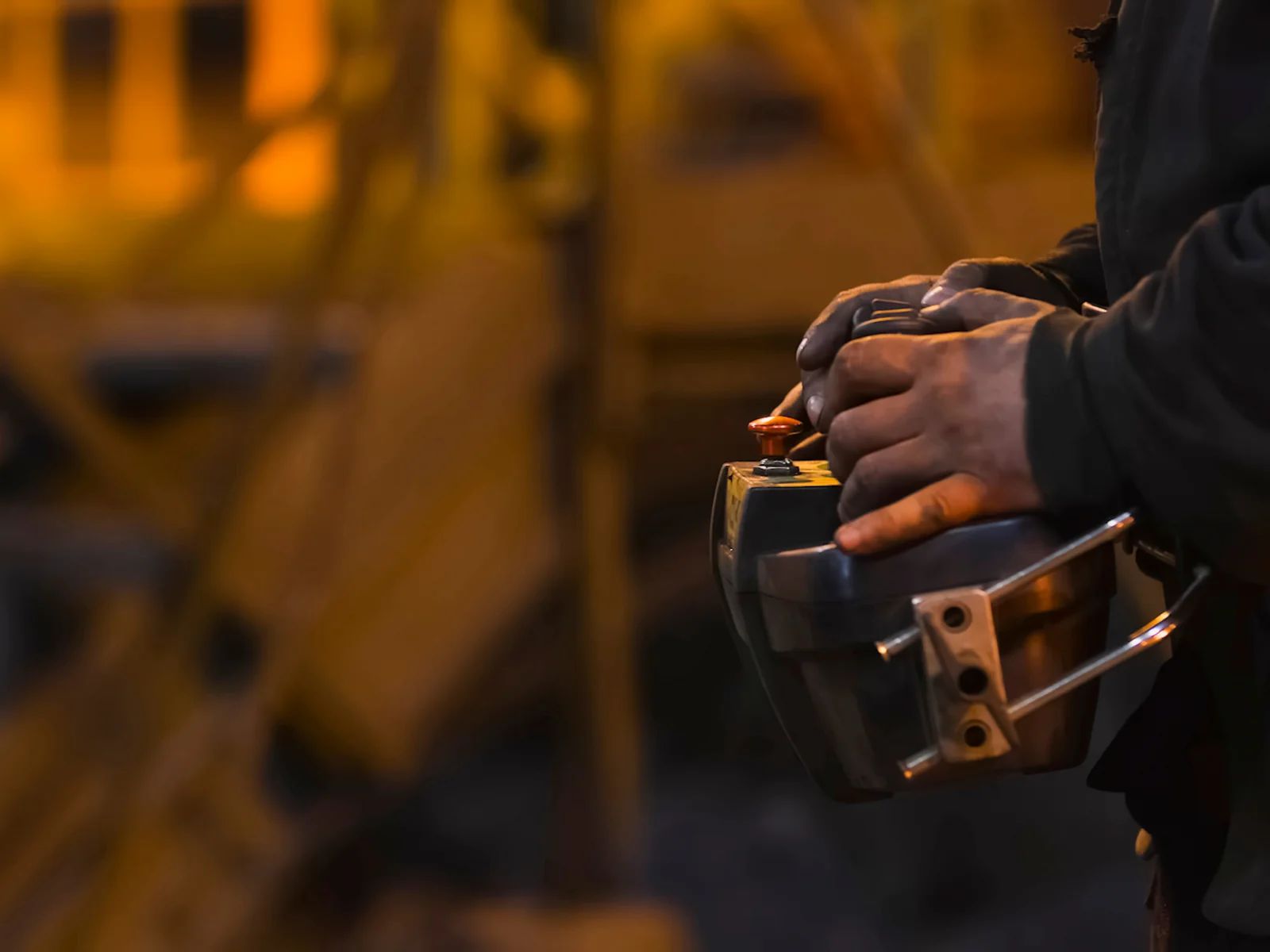Steelmaking team reviewing predictive slag intelligence