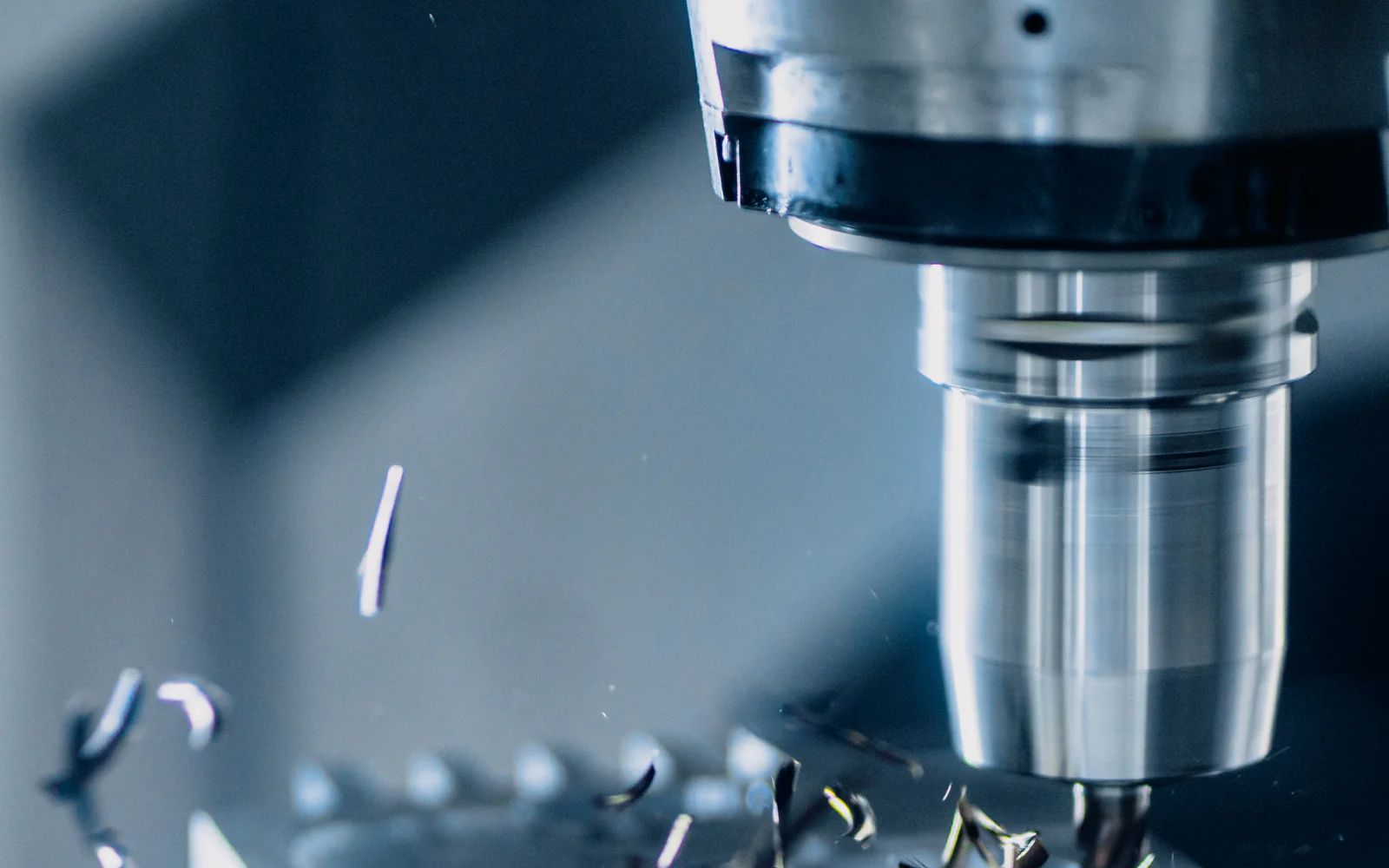 Industrial machine tools and energy systems under load