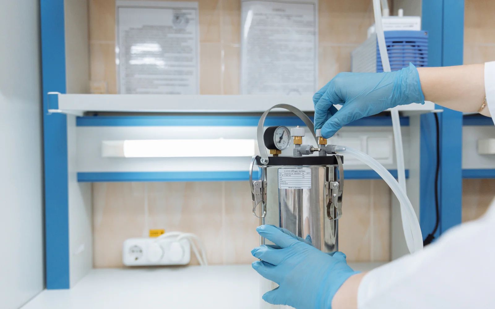 Pharmaceutical process plant and batch manufacturing operations
