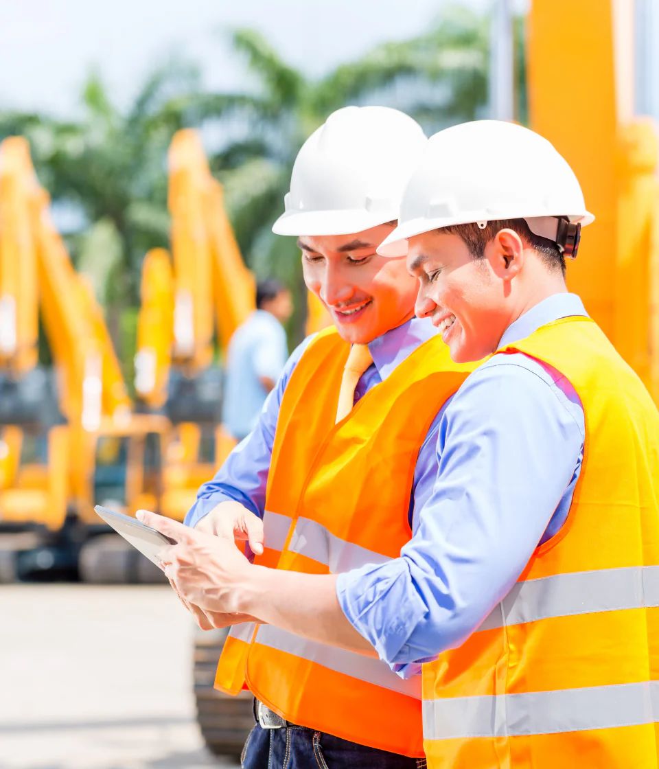 Expert embedded in industrial team