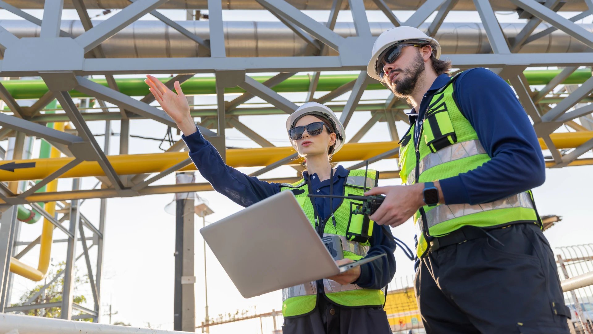 OptiStudio optimization dashboard in an industrial plant environment