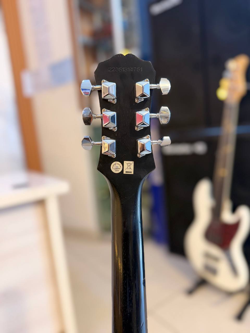 Hone Musical Instruments - LEAD GUITAR - Epiphone
