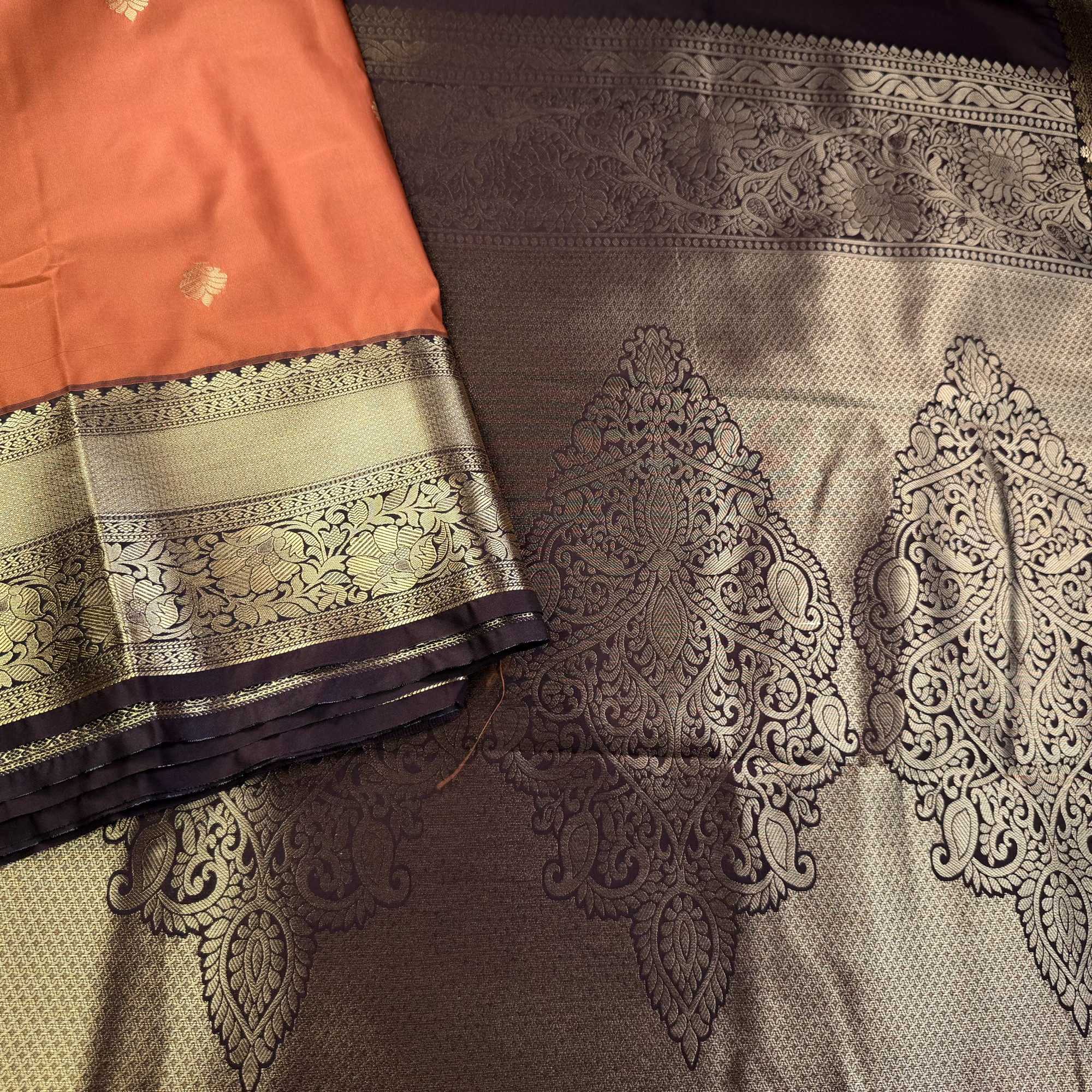 Premium Korvai Soft Silk Saree - Dii002