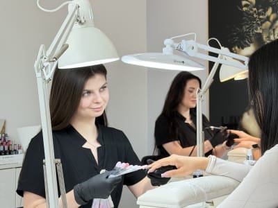 Ombre na paznokciach