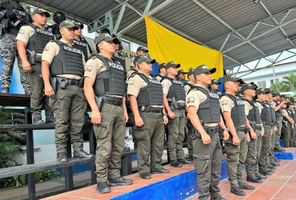 El Gobierno de Ecuador debería declarar en emergencia a la Policía Nacional
