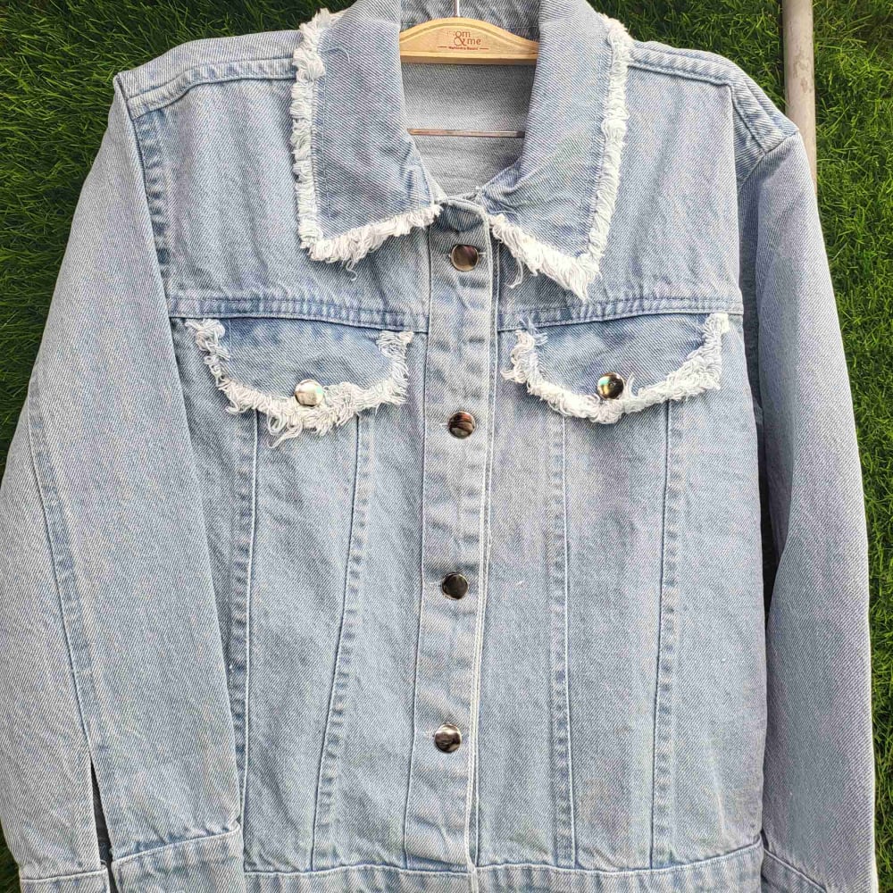 Denim jacket 