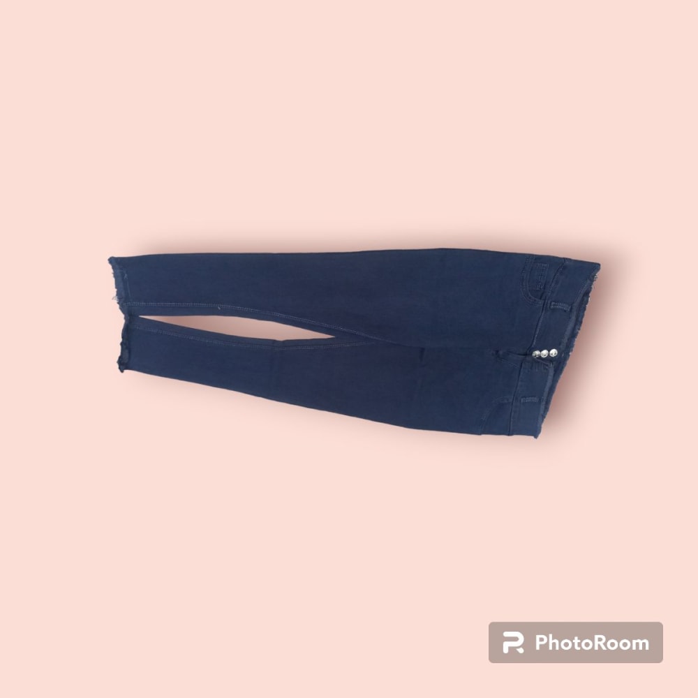 Girl wear size 32 10