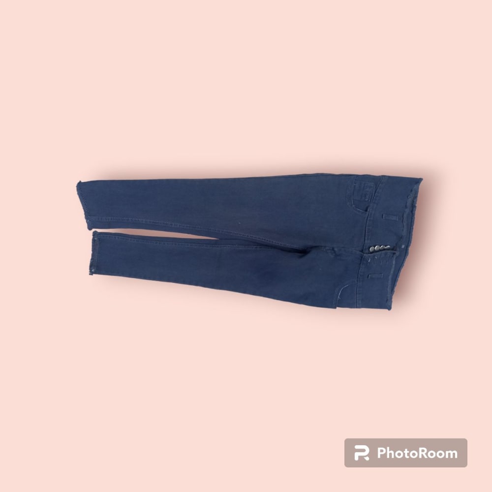 Girl wear size 32 11