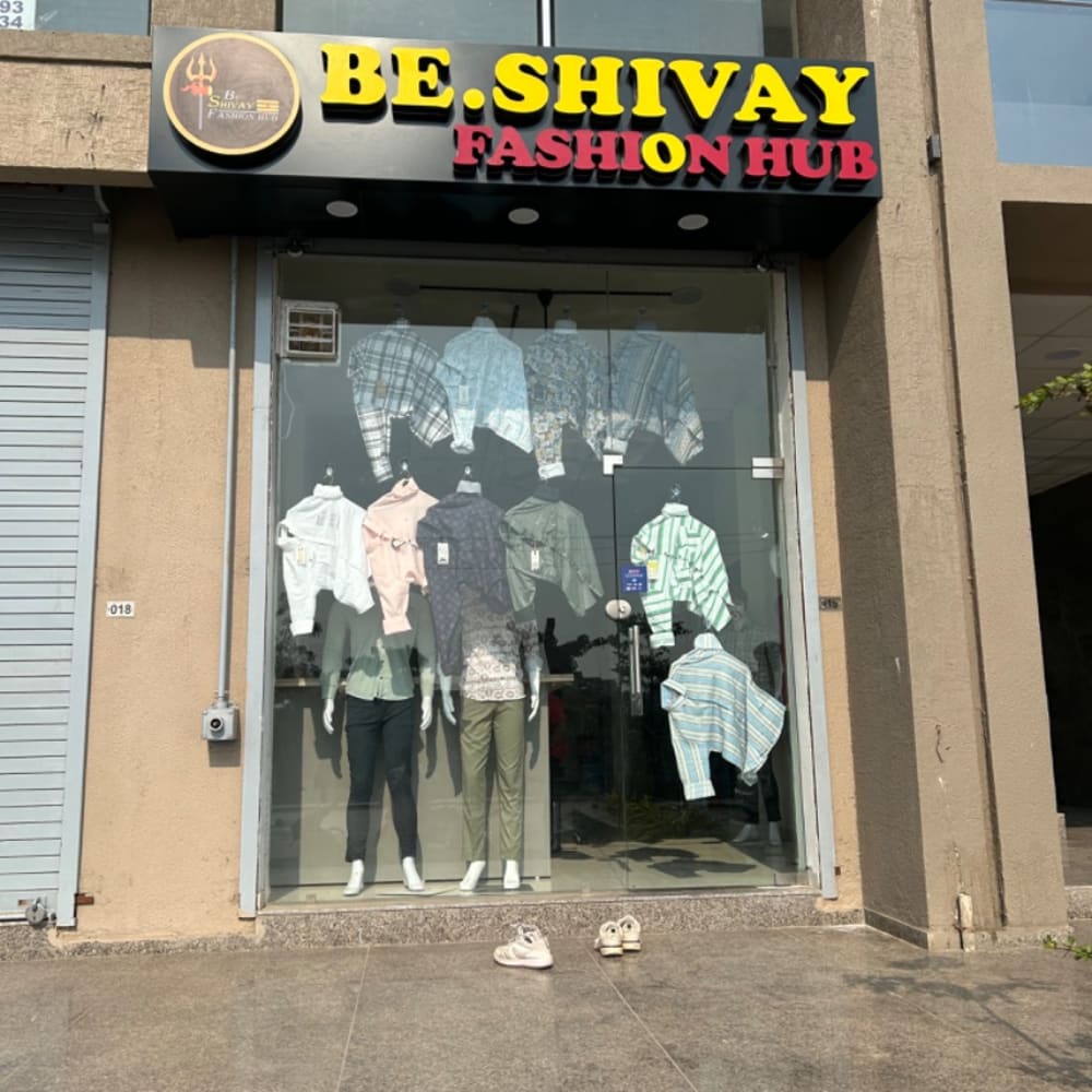 BE SHIVAY FASHION HUB logo