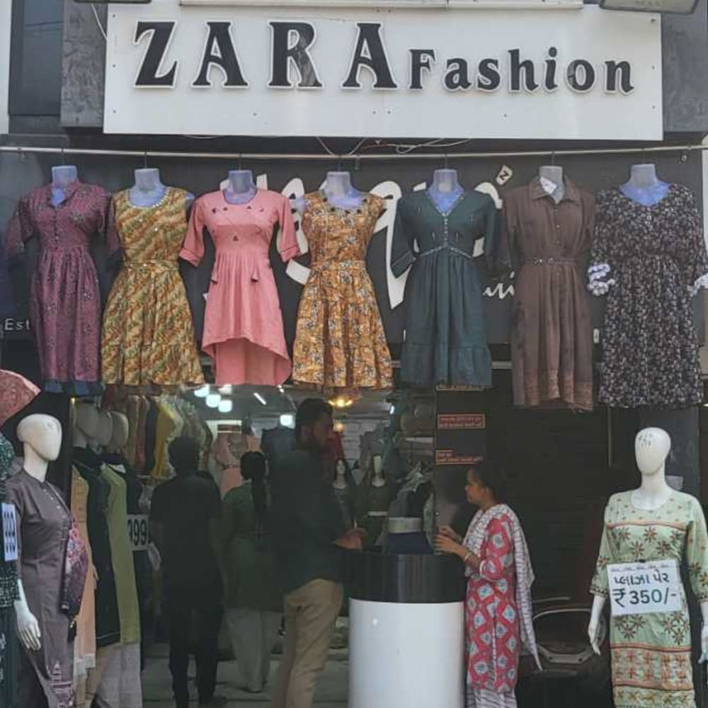 Zara fashion logo