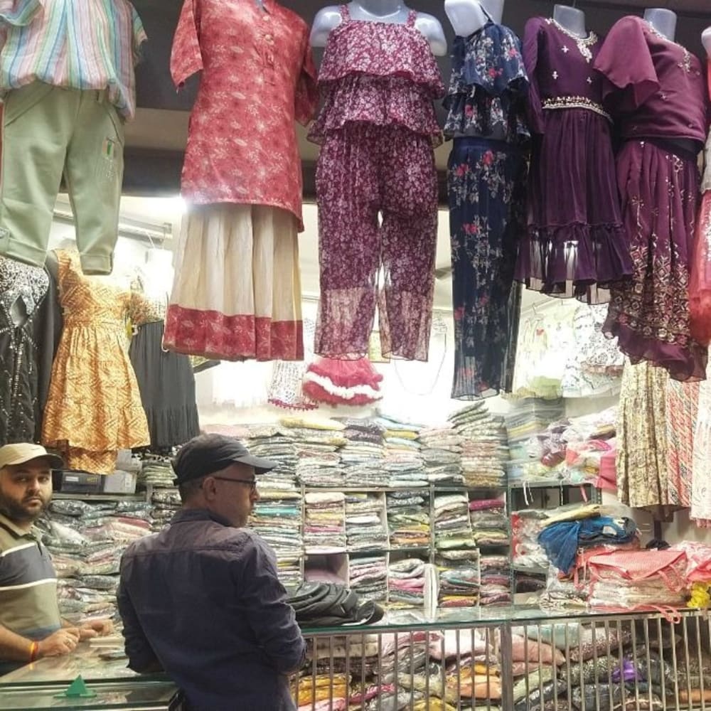 Shree selection  logo