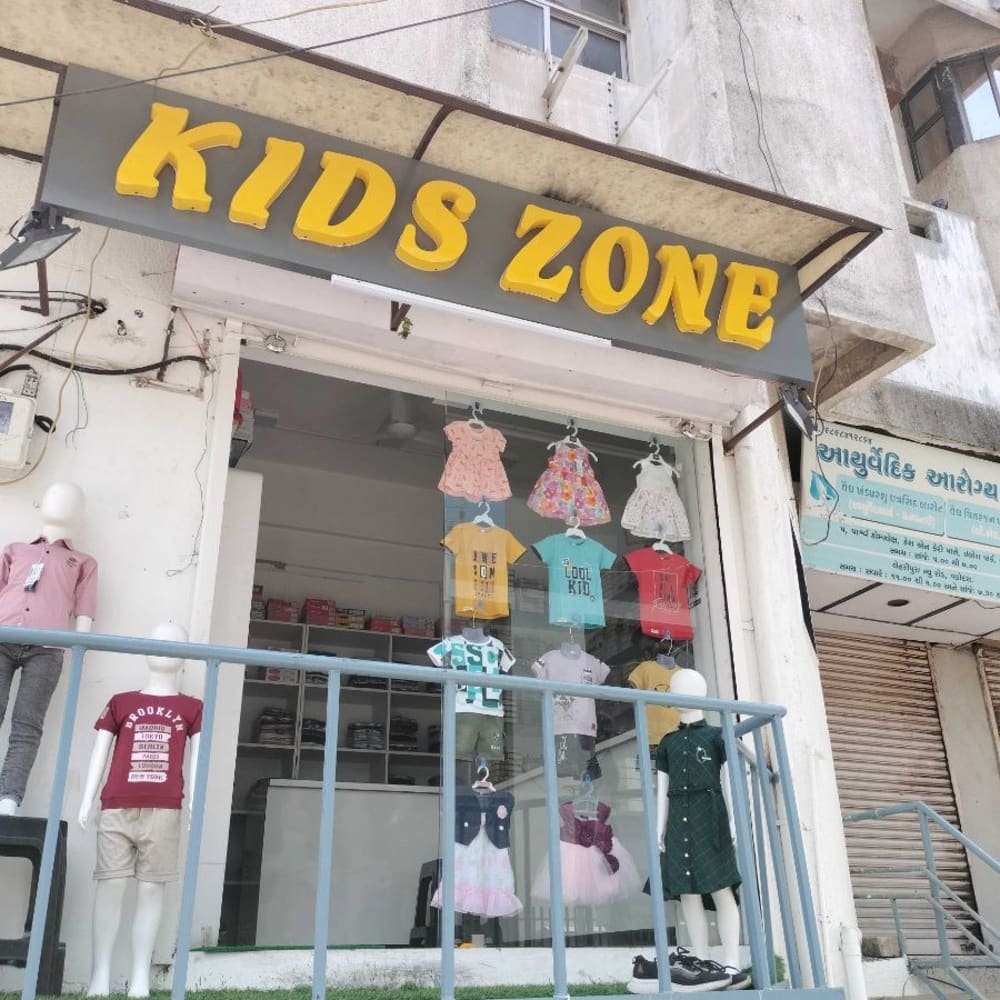 KID'S ZONE logo