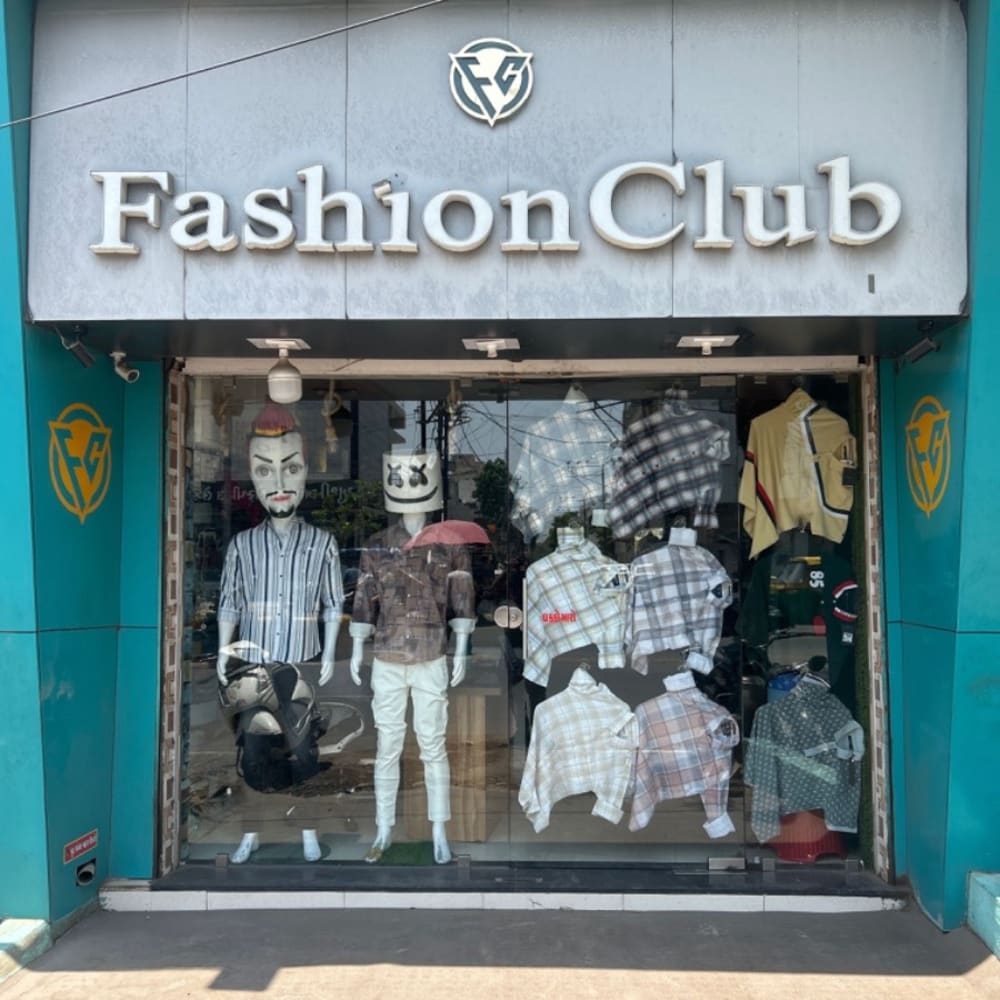 fashion club  logo