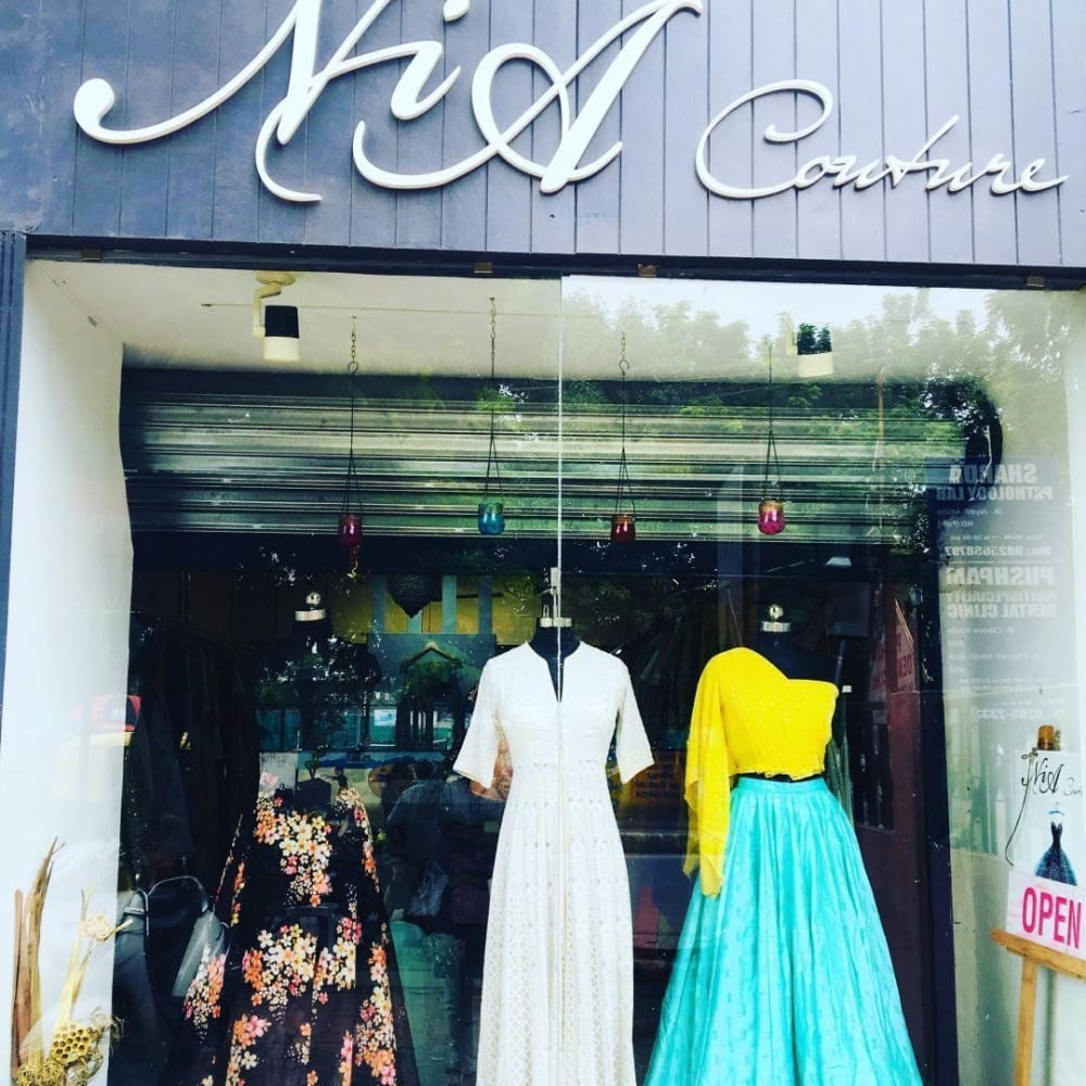 Nia couture logo