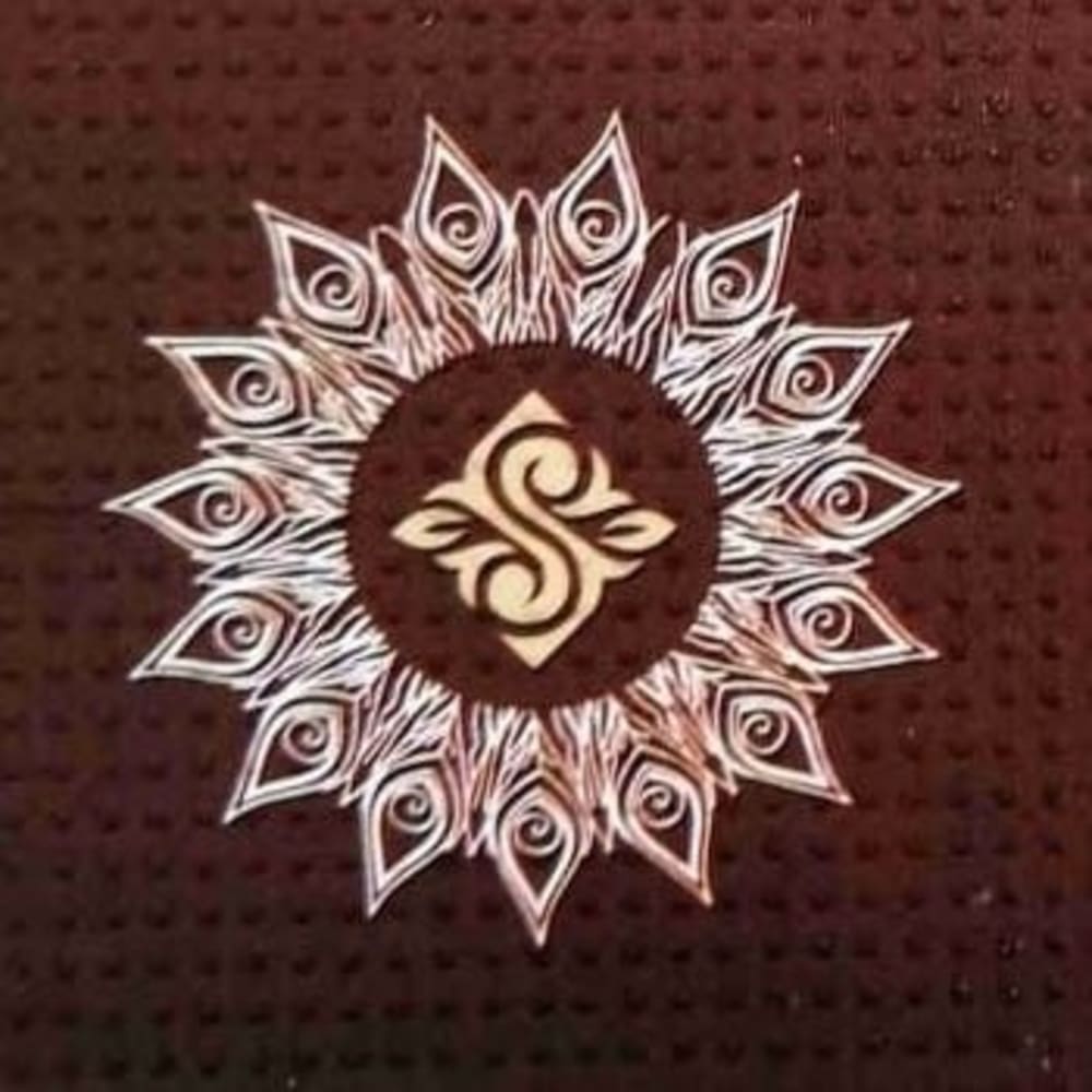 Sumi elegant & refined  logo