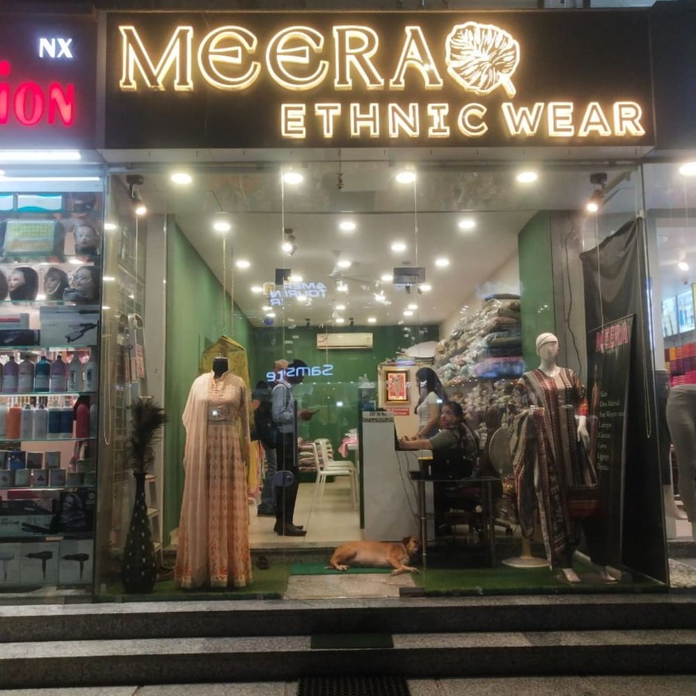 MEERA  ETHNIC WEAR logo